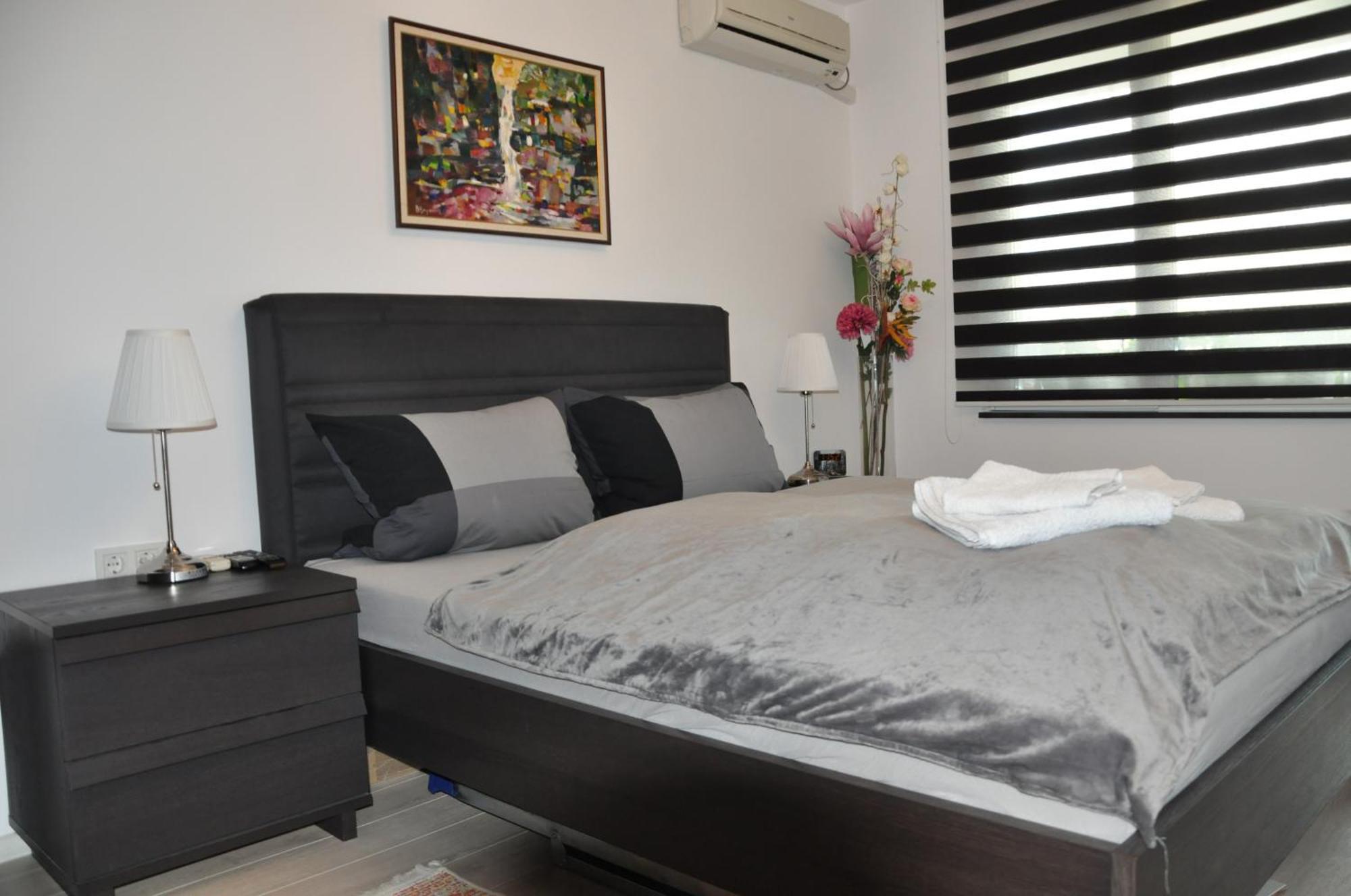 City Apartment Varna Bagian luar foto