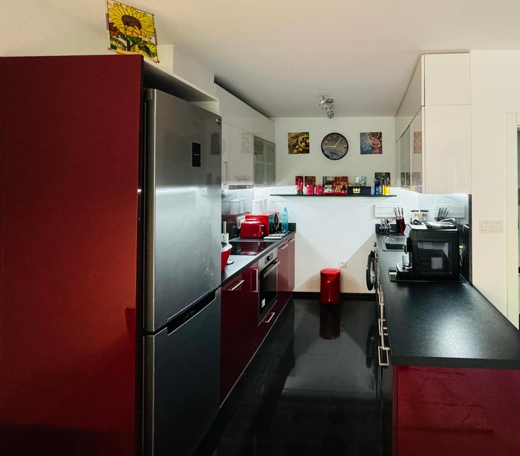 City Apartment Varna Bagian luar foto